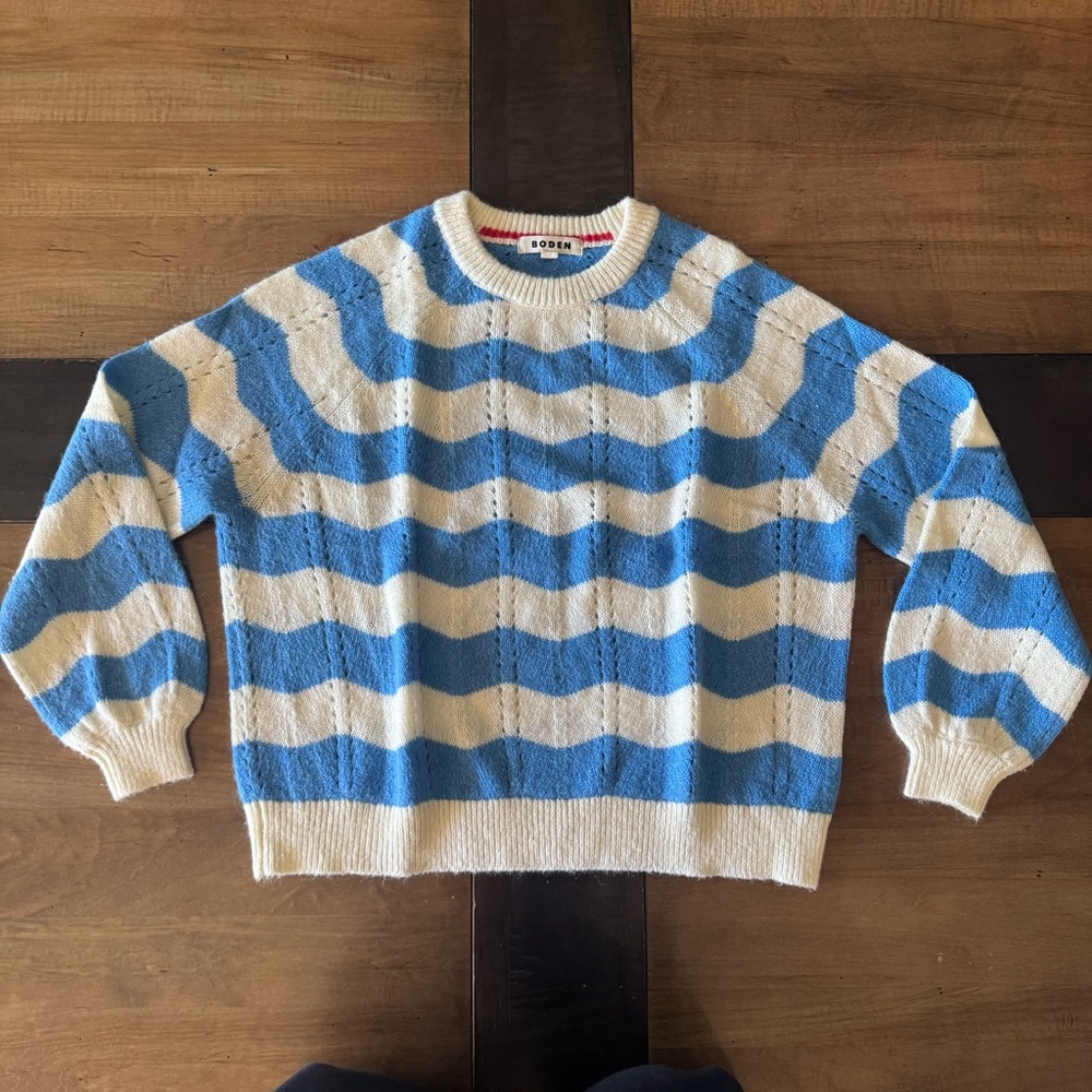 Boden Fluffy Wave Sweater